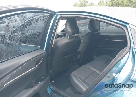 2025 Toyota Camry Xle z USA, uszkodzony, nr VIN 4T1DAACK9SU623187